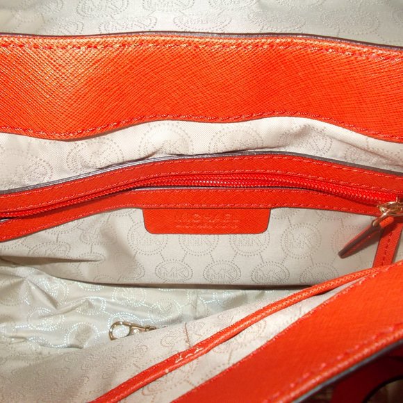 Michael Kors New Saffiano Leather Saffiano Handbag - Picture 6 of 14